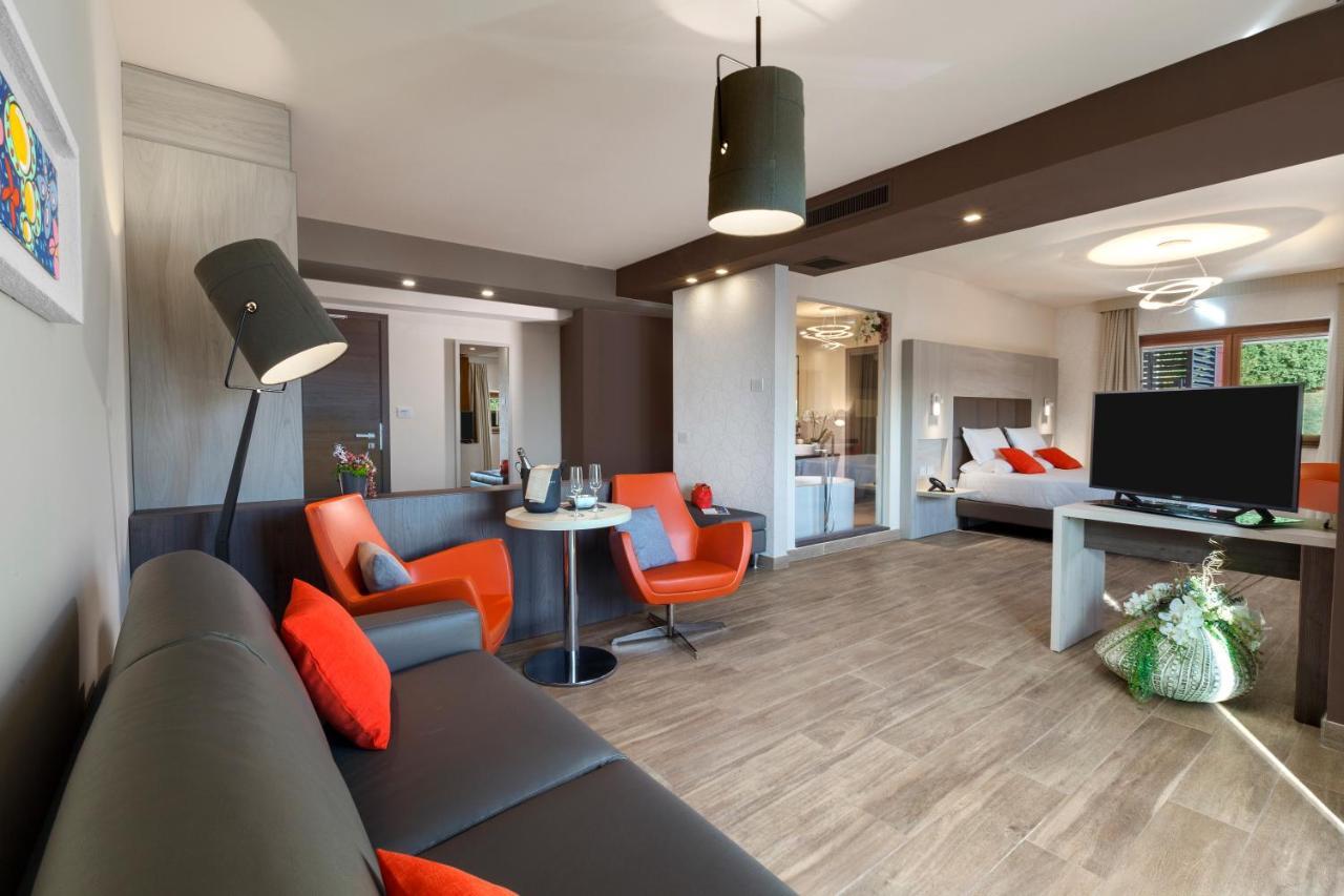 Bhotel Лагонегро Экстерьер фото